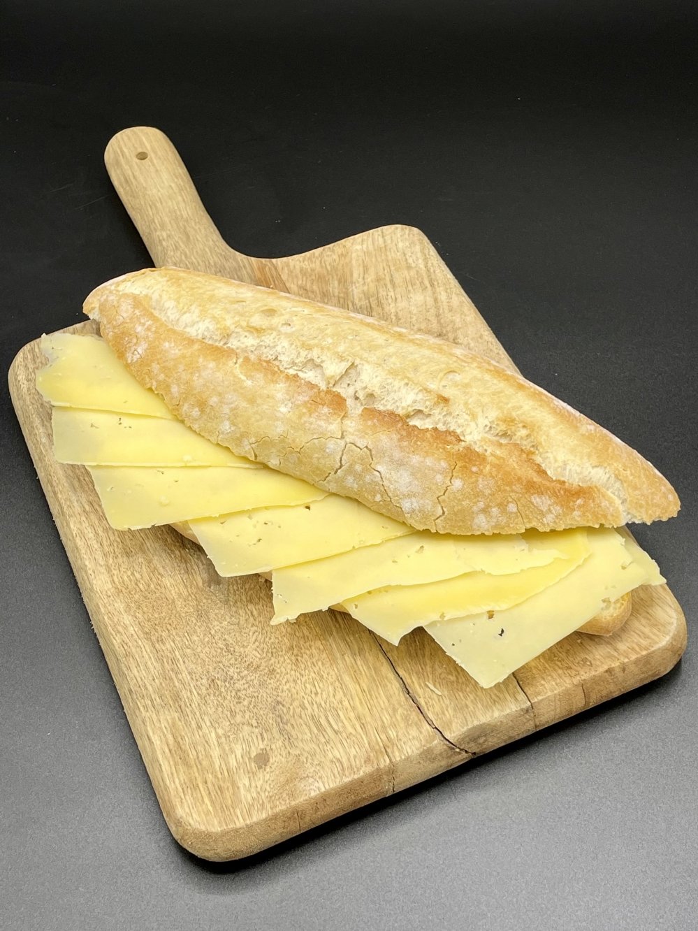 Ontbijt en lunch - dailys-rivium-broodje-kaas-oude-boerenkaas