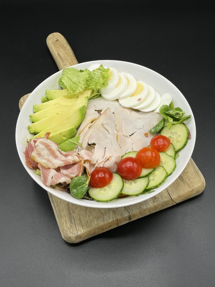Salades - Dailys-rivium-salade-gerookte-kip-avocado-en-bacon